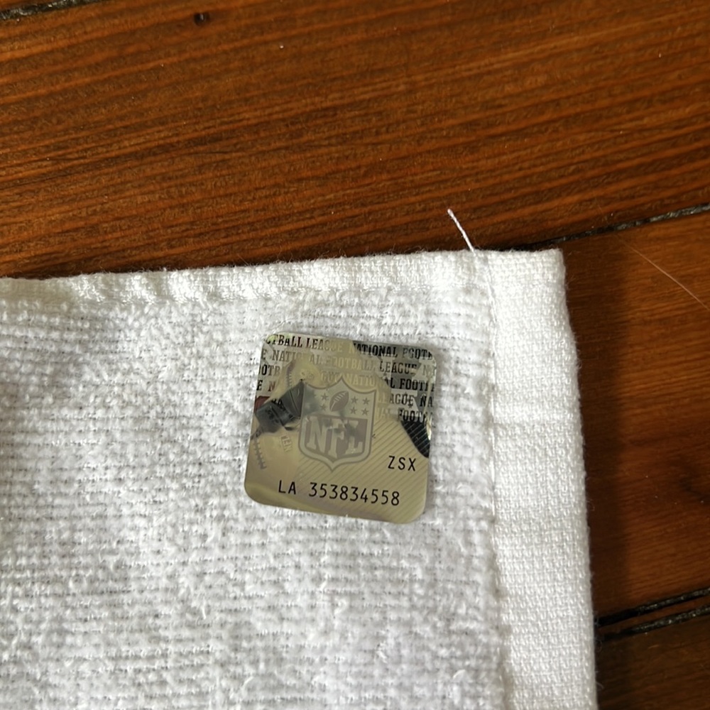 Colts Towel - Picture 2 of 4